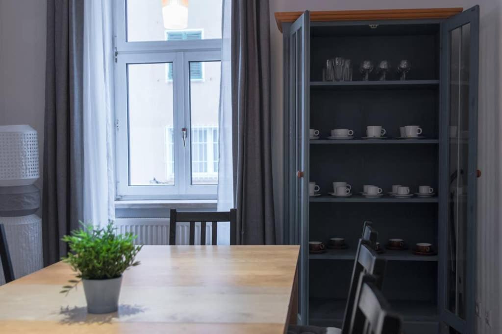 Cosy And Spacious Apartment In The Heart Of Innsbruck Zewnętrze zdjęcie